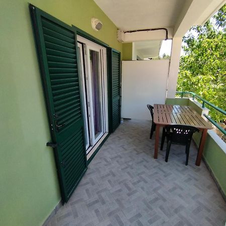 Apratman Uvala Duboka Kruscica Apartment Kruscica  Ngoại thất bức ảnh