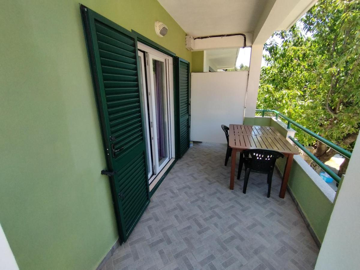 Apratman Uvala Duboka Kruscica Apartment Kruscica  Ngoại thất bức ảnh