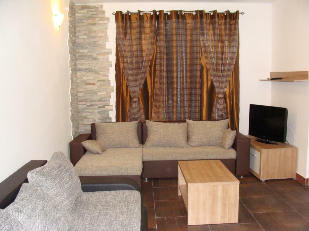 Apratman Uvala Duboka Kruscica Apartment Kruscica  Ngoại thất bức ảnh