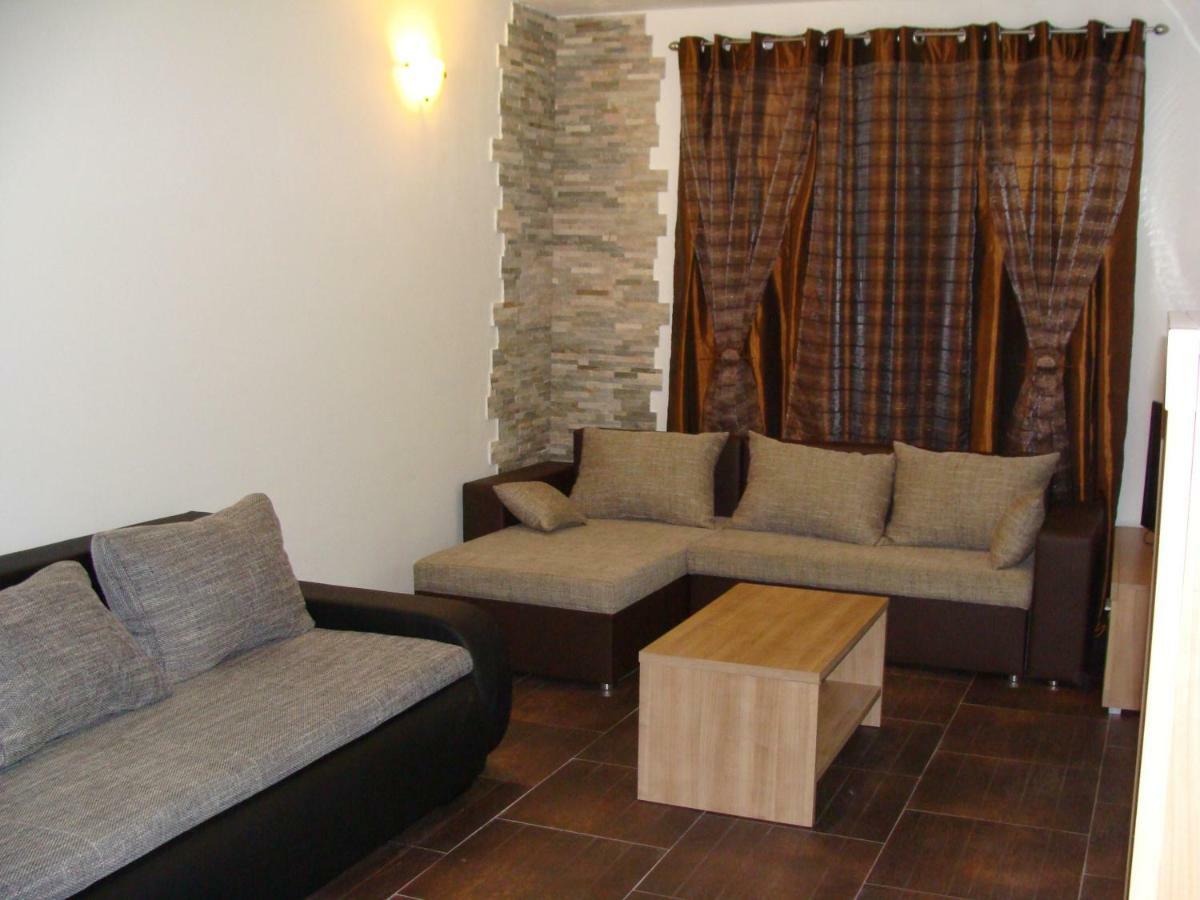 Apratman Uvala Duboka Kruscica Apartment Kruscica  Ngoại thất bức ảnh